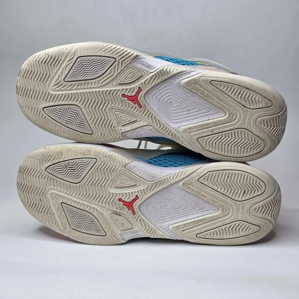 Nike Jordan Heir Series Men's Basketball Shoes Size 7.5 White Volt Sneakers